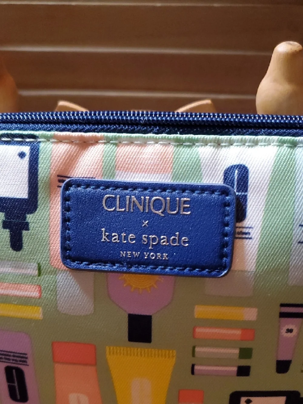 Clinique x Kate Spade New York Cosmetic Pouch - Mint Multi